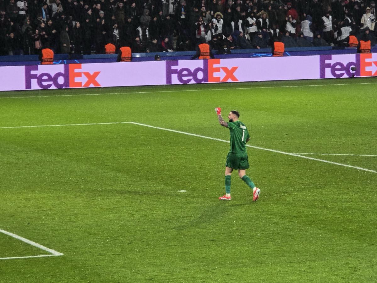 多纳鲁马巴黎圣日耳曼门将角色:从纳瓦斯竞争到PSG一号门神